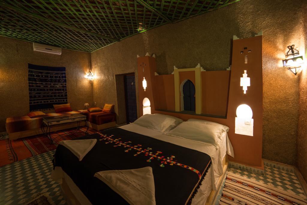 Kasbah Hotel Panorama Мерцуга Стая снимка