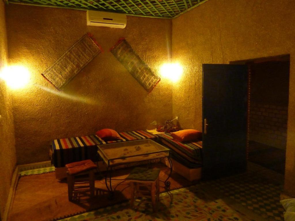 Kasbah Hotel Panorama Мерцуга Стая снимка